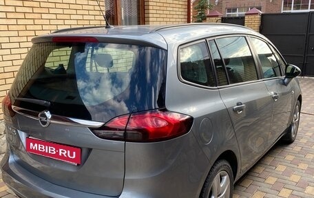 Opel Zafira C рестайлинг, 2013 год, 1 080 000 рублей, 3 фотография