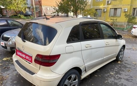 Mercedes-Benz B-Класс, 2008 год, 850 000 рублей, 4 фотография