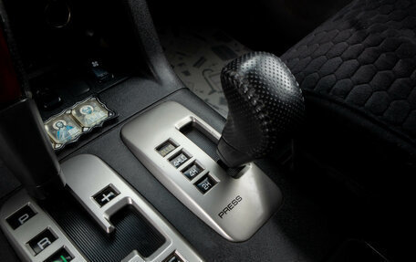 Mitsubishi Montero III, 2003 год, 899 000 рублей, 17 фотография