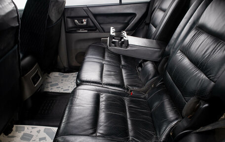 Mitsubishi Montero III, 2003 год, 899 000 рублей, 20 фотография