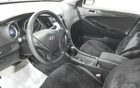 Hyundai Sonata VI, 2010 год, 1 049 000 рублей, 8 фотография