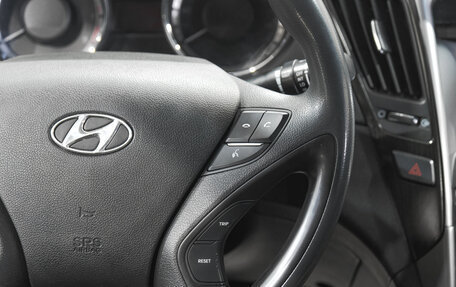 Hyundai Sonata VI, 2010 год, 1 049 000 рублей, 15 фотография