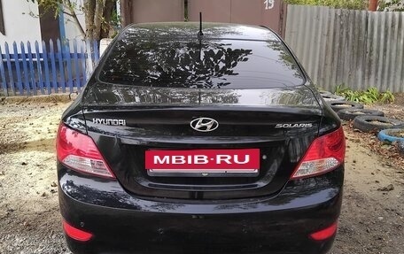 Hyundai Solaris II рестайлинг, 2011 год, 675 000 рублей, 3 фотография