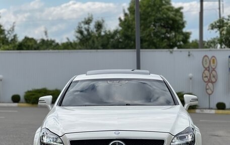 Mercedes-Benz CLS, 2011 год, 2 950 000 рублей, 2 фотография