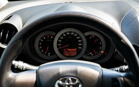 Toyota RAV4, 2011 год, 1 700 000 рублей, 17 фотография
