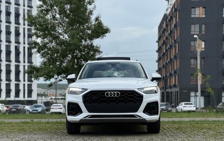 Audi Q5, 2021 год, 3 000 000 рублей, 2 фотография