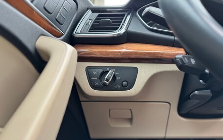 Audi Q5, 2021 год, 3 000 000 рублей, 26 фотография