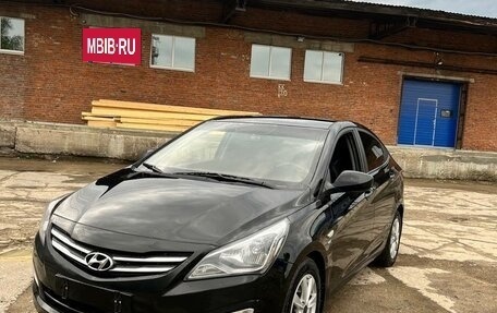 Hyundai Solaris II рестайлинг, 2015 год, 1 450 000 рублей, 3 фотография