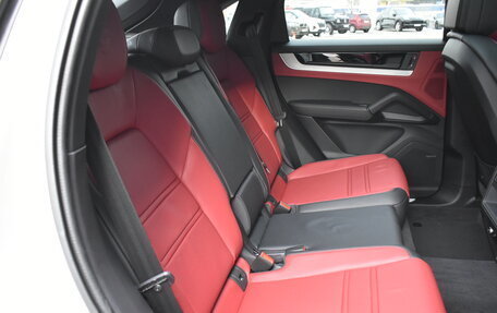 Porsche Cayenne III, 2025 год, 17 000 000 рублей, 19 фотография