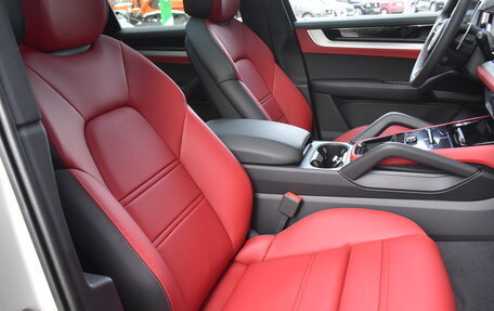 Porsche Cayenne III, 2025 год, 17 000 000 рублей, 17 фотография