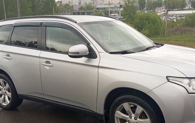 Mitsubishi Outlander III рестайлинг 3, 2014 год, 1 320 000 рублей, 1 фотография