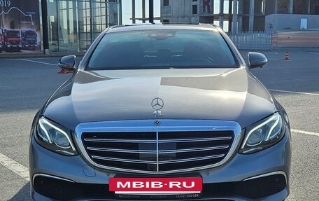 Mercedes-Benz E-Класс, 2019 год, 4 550 000 рублей, 4 фотография