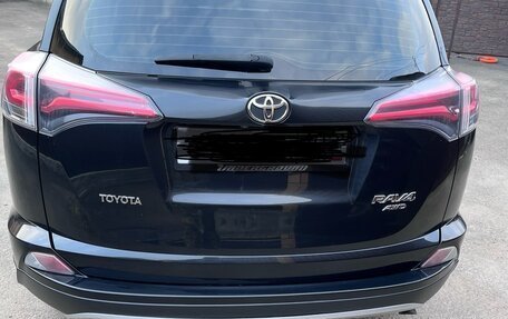 Toyota RAV4, 2016 год, 2 350 000 рублей, 5 фотография