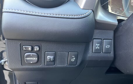 Toyota RAV4, 2016 год, 2 350 000 рублей, 8 фотография
