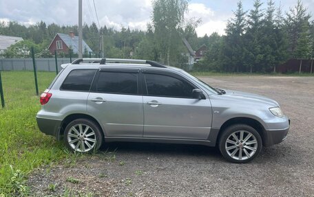 Mitsubishi Outlander III рестайлинг 3, 2007 год, 790 000 рублей, 3 фотография