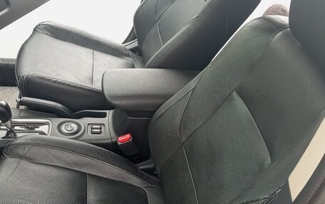 Mitsubishi Outlander III рестайлинг 3, 2014 год, 1 320 000 рублей, 12 фотография