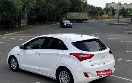Hyundai i30 II рестайлинг, 2012 год, 950 000 рублей, 4 фотография