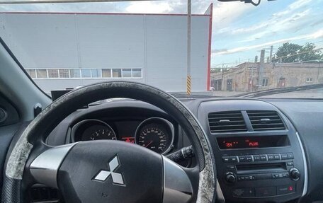 Mitsubishi ASX I рестайлинг, 2013 год, 640 000 рублей, 15 фотография