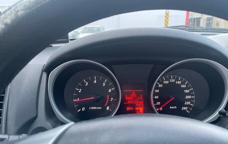 Mitsubishi ASX I рестайлинг, 2013 год, 640 000 рублей, 17 фотография