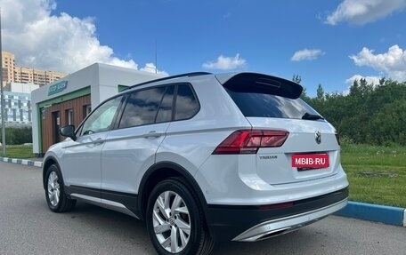 Volkswagen Tiguan II, 2019 год, 2 890 000 рублей, 3 фотография