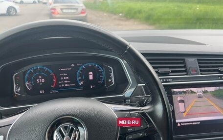Volkswagen Tiguan II, 2019 год, 2 890 000 рублей, 16 фотография