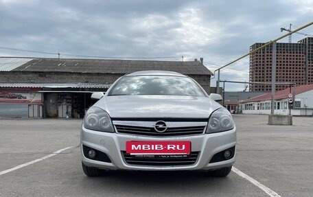 Opel Astra H, 2007 год, 335 000 рублей, 2 фотография