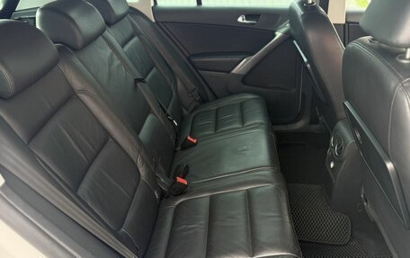 Volkswagen Tiguan I, 2009 год, 1 000 000 рублей, 13 фотография