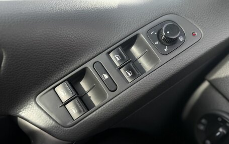 Volkswagen Tiguan I, 2009 год, 1 000 000 рублей, 20 фотография