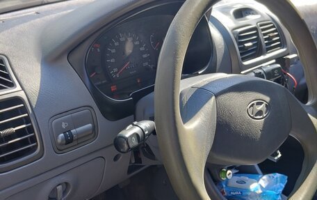 Hyundai Accent II, 2008 год, 350 000 рублей, 18 фотография