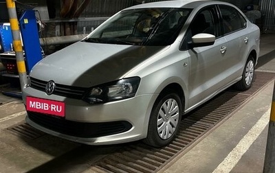 Volkswagen Polo VI (EU Market), 2012 год, 1 100 000 рублей, 1 фотография