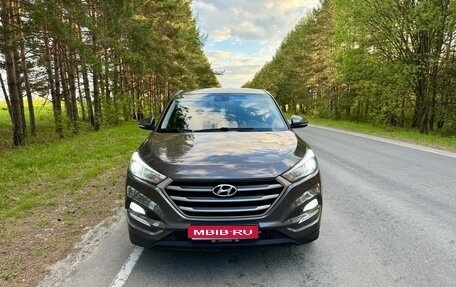 Hyundai Tucson III, 2017 год, 2 000 000 рублей, 1 фотография