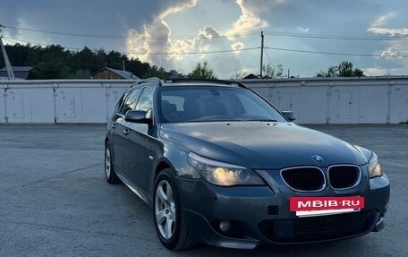 BMW 5 серия, 2005 год, 1 300 000 рублей, 3 фотография