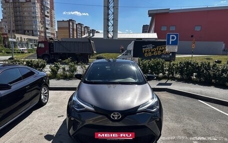 Toyota C-HR I рестайлинг, 2019 год, 3 100 000 рублей, 16 фотография
