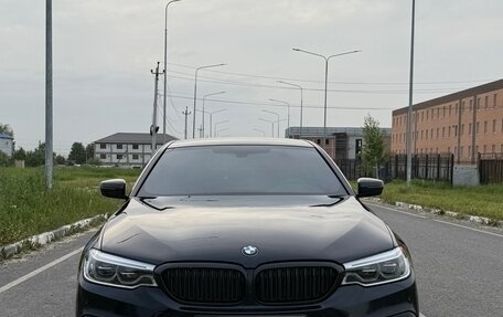 BMW 5 серия, 2018 год, 3 550 000 рублей, 2 фотография