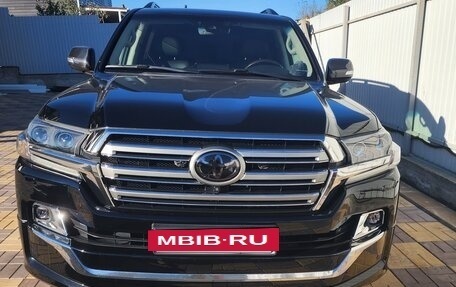 Toyota Land Cruiser 200, 2015 год, 6 250 000 рублей, 17 фотография