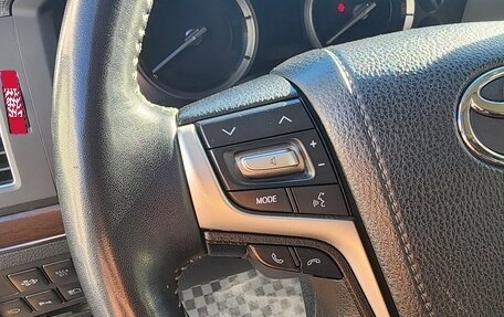 Toyota Land Cruiser 200, 2015 год, 6 250 000 рублей, 38 фотография