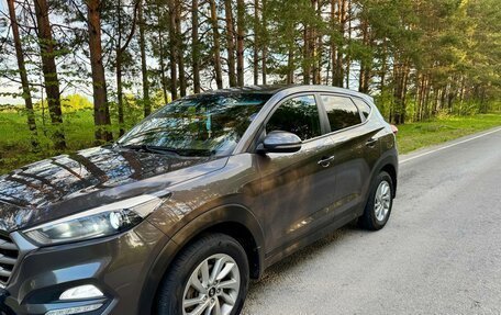 Hyundai Tucson III, 2017 год, 2 000 000 рублей, 3 фотография