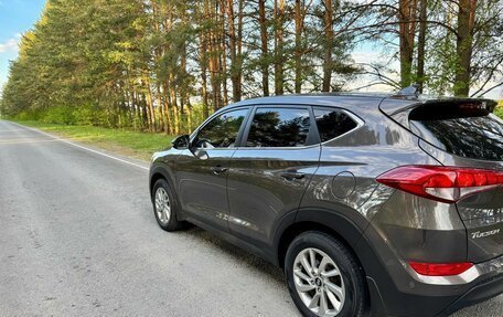 Hyundai Tucson III, 2017 год, 2 000 000 рублей, 5 фотография