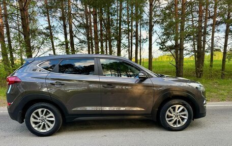 Hyundai Tucson III, 2017 год, 2 000 000 рублей, 9 фотография