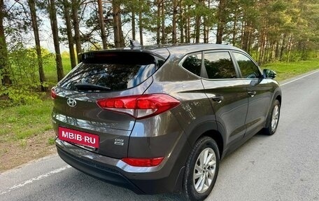 Hyundai Tucson III, 2017 год, 2 000 000 рублей, 11 фотография