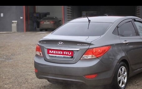 Hyundai Solaris II рестайлинг, 2012 год, 670 000 рублей, 3 фотография