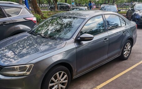 Volkswagen Jetta VI, 2013 год, 1 125 000 рублей, 4 фотография