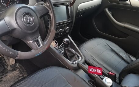 Volkswagen Jetta VI, 2013 год, 1 125 000 рублей, 7 фотография