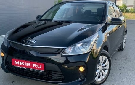 KIA Rio IV, 2019 год, 999 000 рублей, 3 фотография
