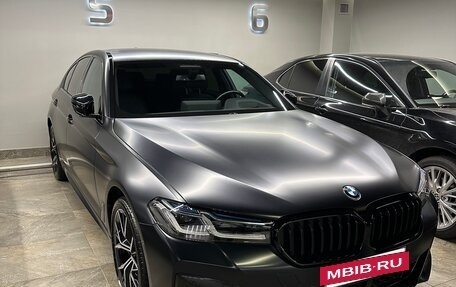 BMW 5 серия, 2021 год, 9 650 000 рублей, 3 фотография