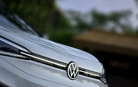 Volkswagen ID.4, 2024 год, 1 950 000 рублей, 4 фотография