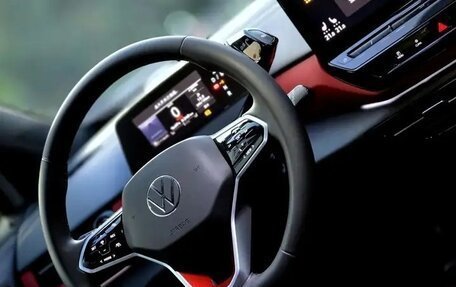 Volkswagen ID.4, 2024 год, 1 950 000 рублей, 23 фотография