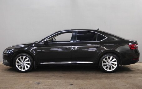 Skoda Superb III рестайлинг, 2016 год, 1 950 000 рублей, 8 фотография