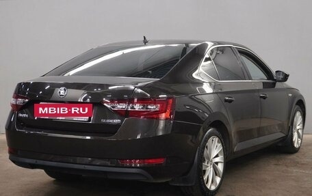 Skoda Superb III рестайлинг, 2016 год, 1 950 000 рублей, 5 фотография