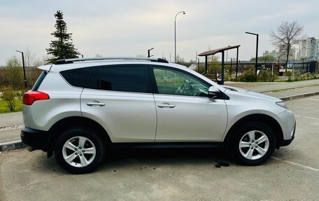 Toyota RAV4, 2013 год, 2 150 000 рублей, 4 фотография